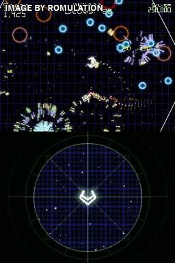 Geometry Wars - Galaxies  for NDS screenshot